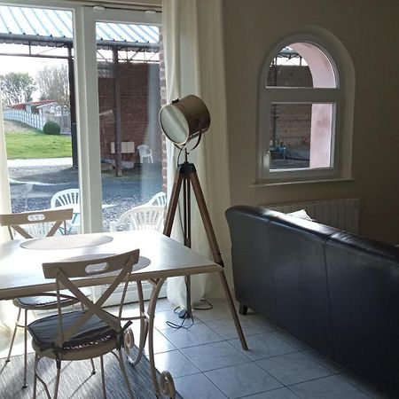 Au bonheur des Anes - Gîte Topaze Le Quesnoy-en-Santerre Exterior foto